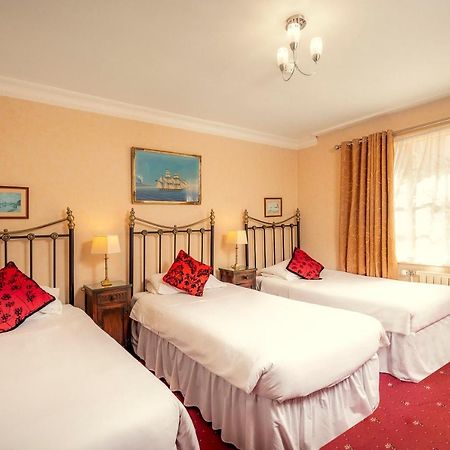 The Revere Hotel Saint Helier Bagian luar foto