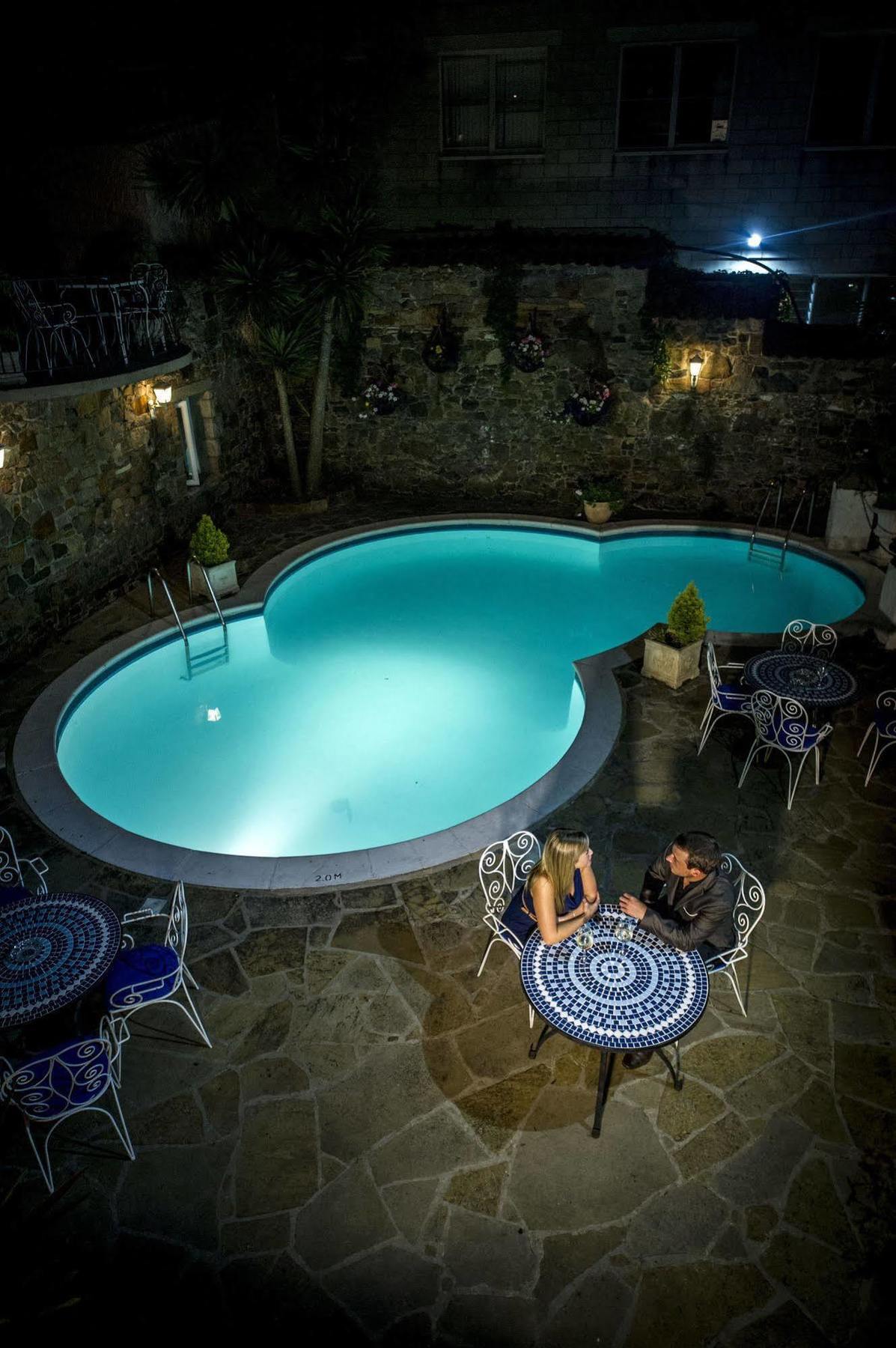 The Revere Hotel Saint Helier Bagian luar foto
