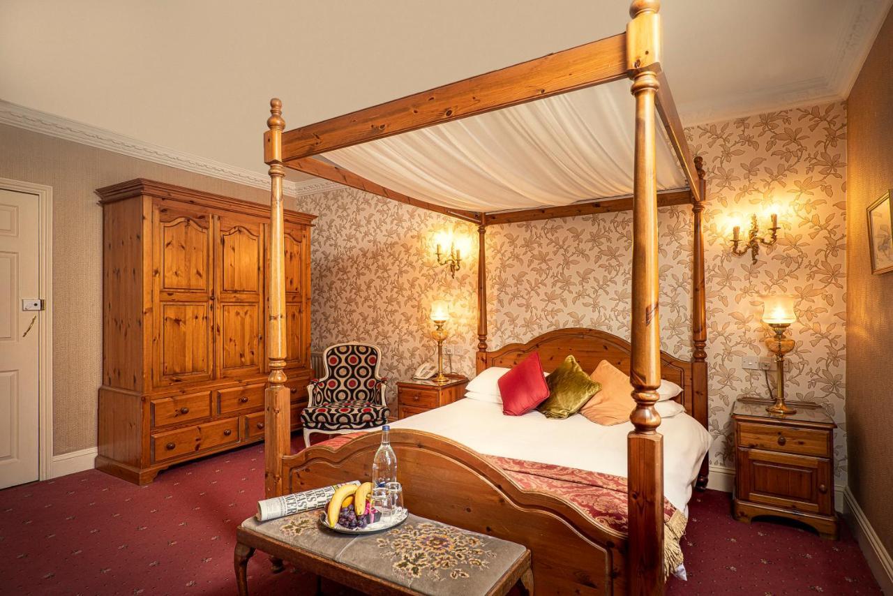 The Revere Hotel Saint Helier Bagian luar foto