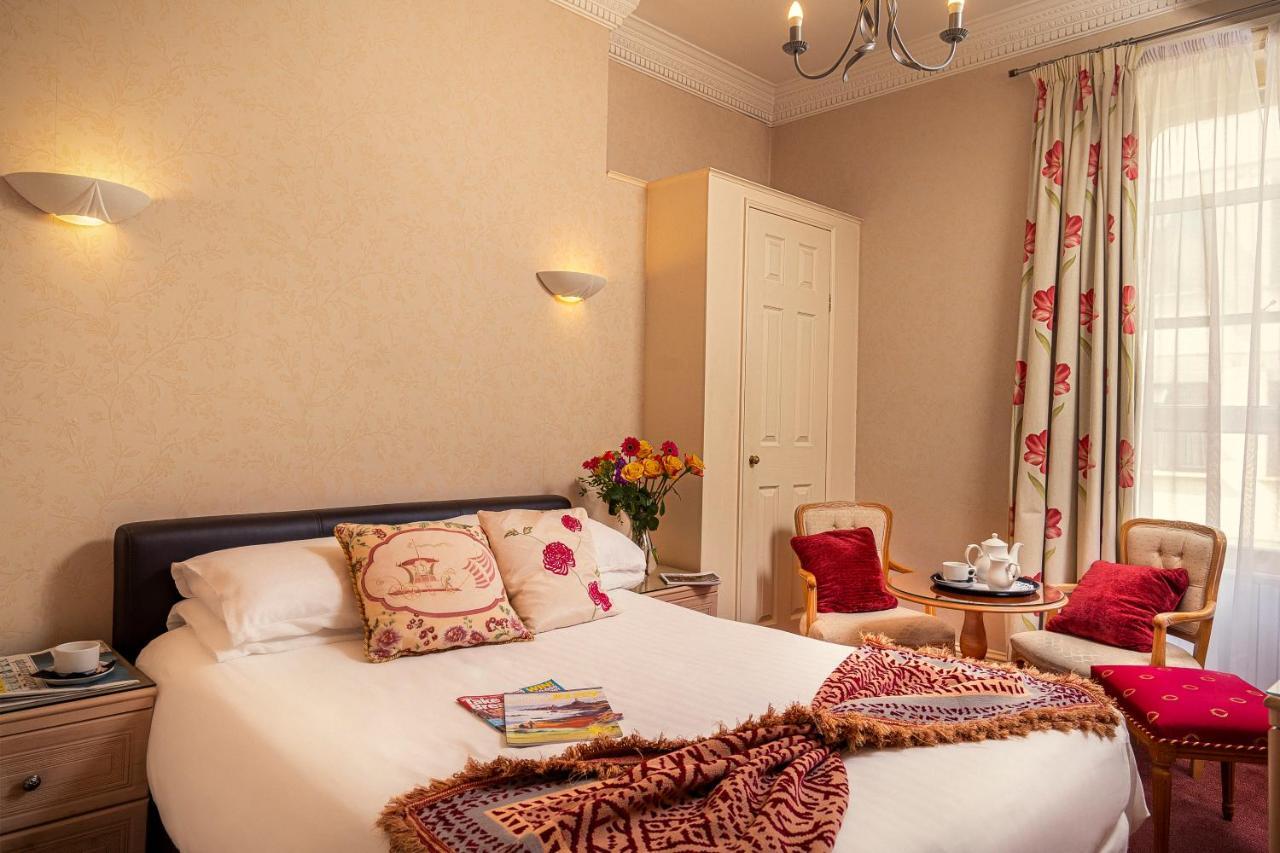 The Revere Hotel Saint Helier Bagian luar foto