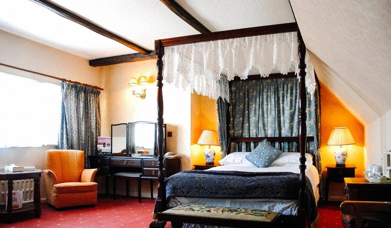 The Revere Hotel Saint Helier Bagian luar foto