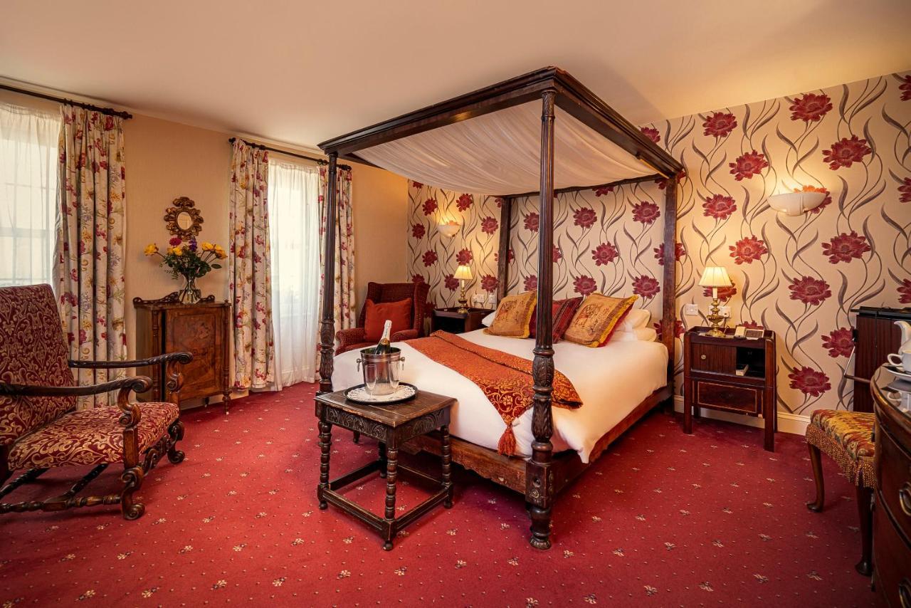 The Revere Hotel Saint Helier Bagian luar foto